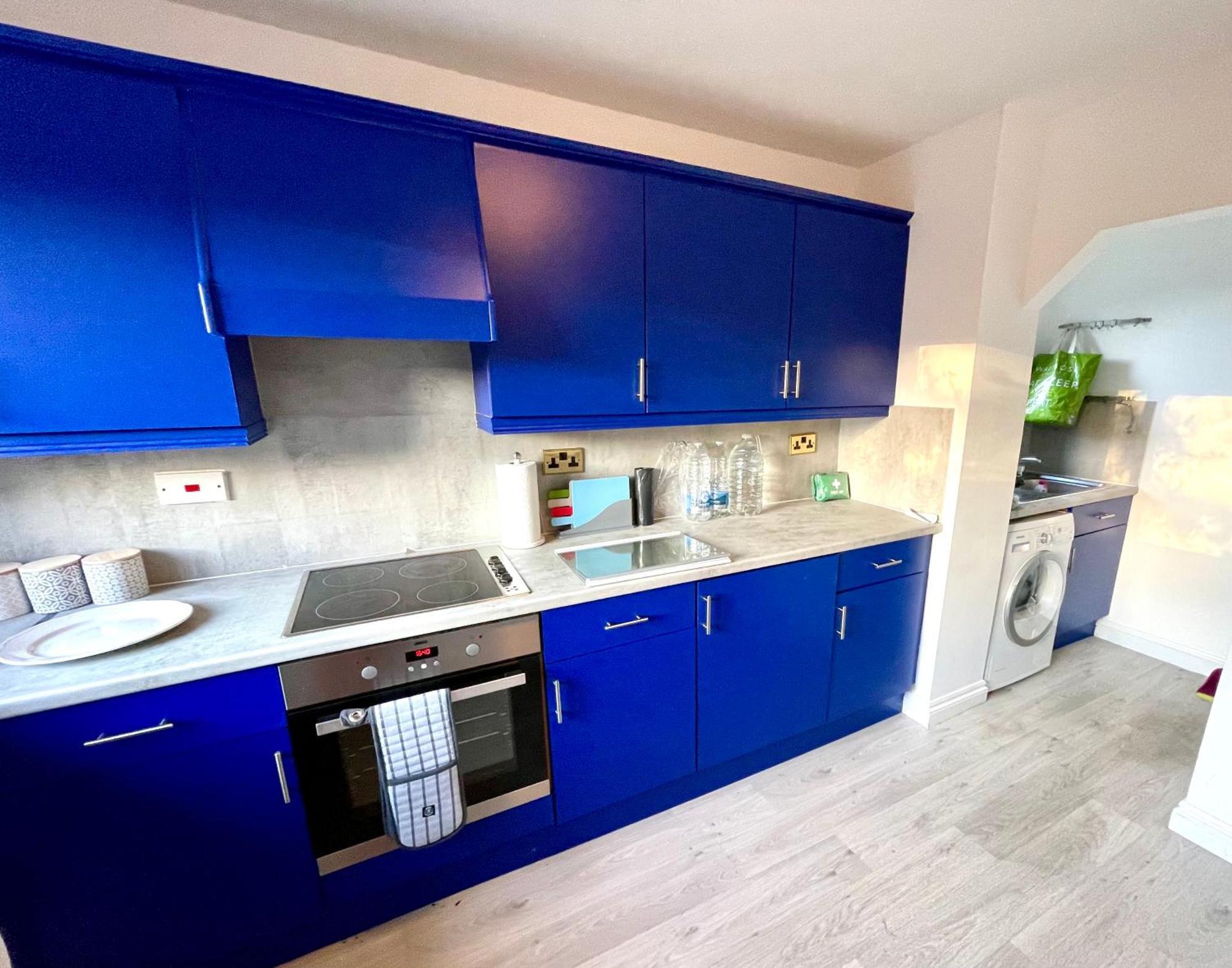 Large 5 Bed Detached House Near Stansted Airport With Parking For 2 Vehicles! Stansted Stays Stansted Mountfitchet Esterno foto